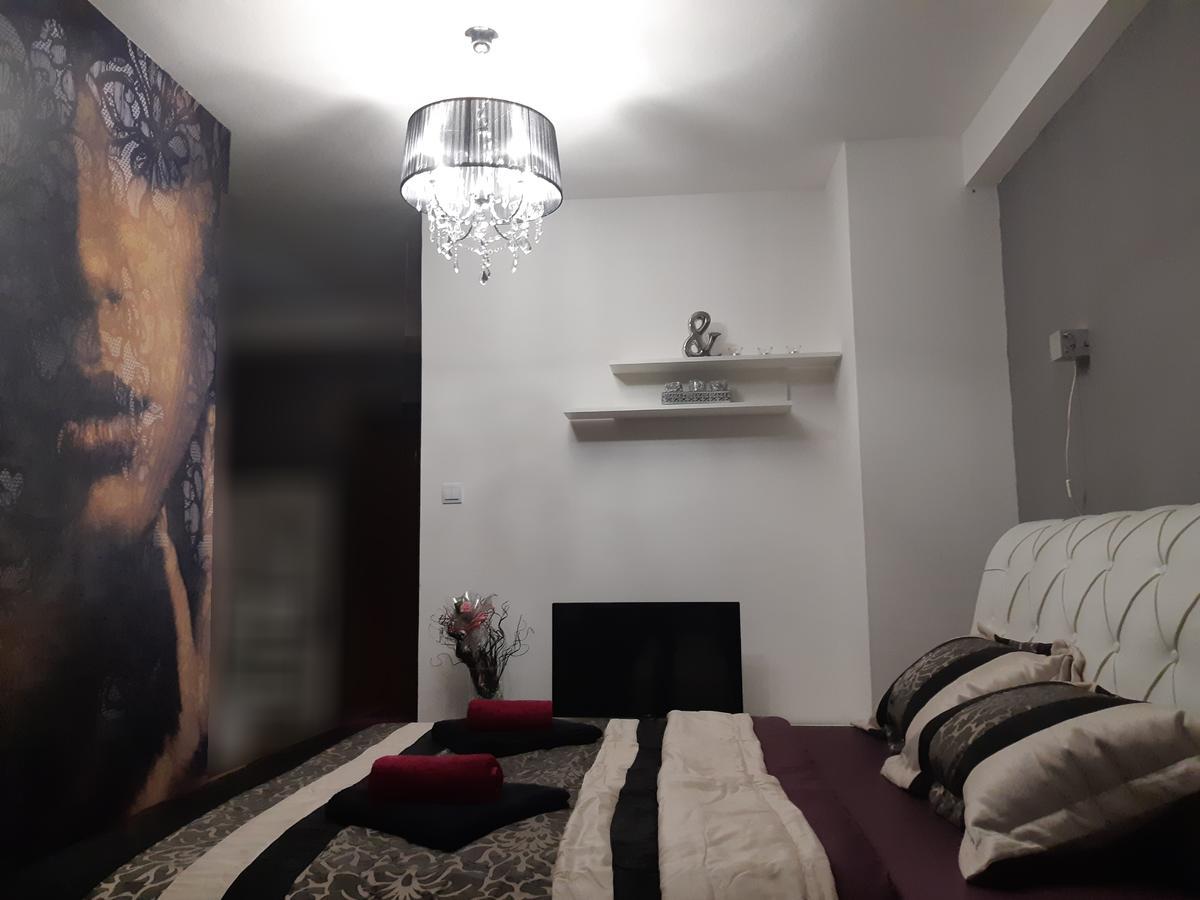 Appartamento Velvet Lux Ni Esterno foto