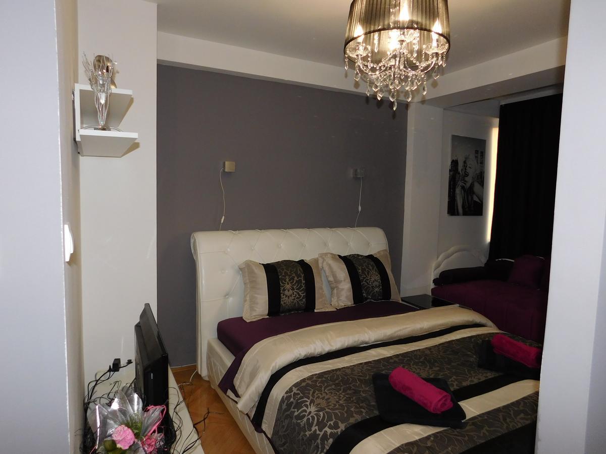Appartamento Velvet Lux Ni Esterno foto