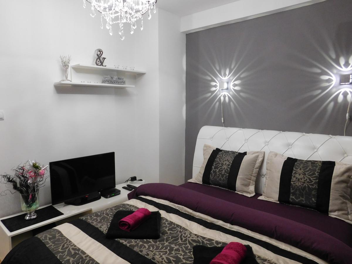 Appartamento Velvet Lux Ni Esterno foto