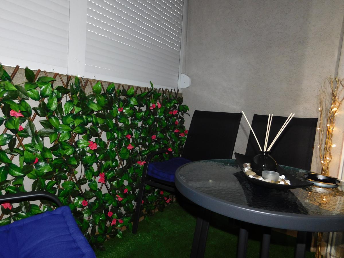 Appartamento Velvet Lux Ni Esterno foto